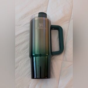 Stanley Iridescent Green Ombre Travel Mug with Dark Green Handle